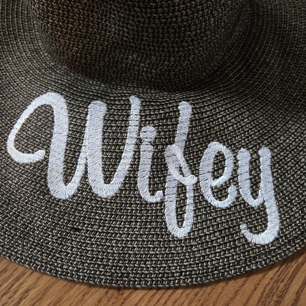 District Black Wifey Straw Hat Floppy Sun Hat Summer Beach Pool Swim Honeymoon - Picture 7 of 7